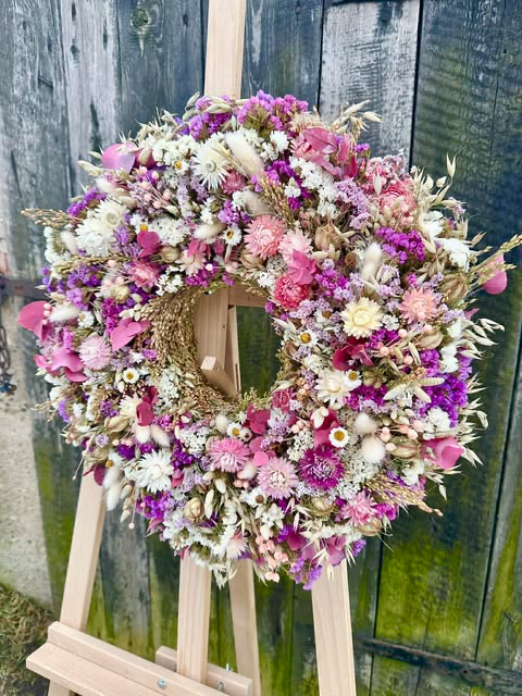 Wianek romantyczny różowo-biały